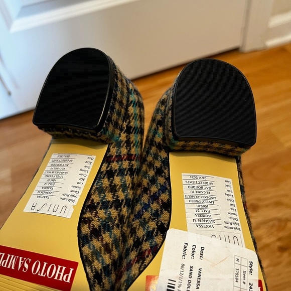 Talbots Vanessa Tweed Block Heels Size 6 | NWOT Sand Dollar Low Pumps - Picture 11 of 12